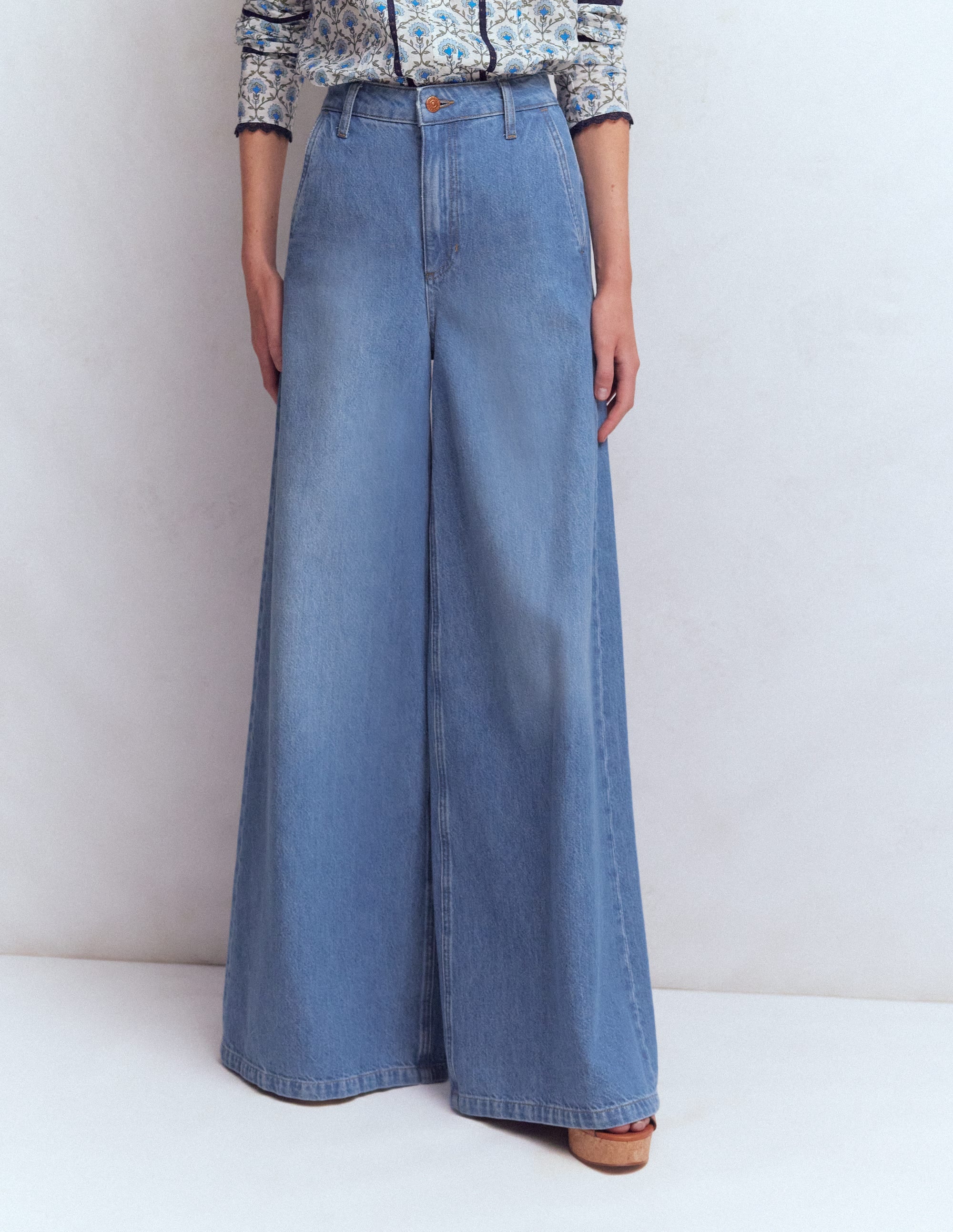High Rise Palazzo Jeans-Light Wash - Image 4
