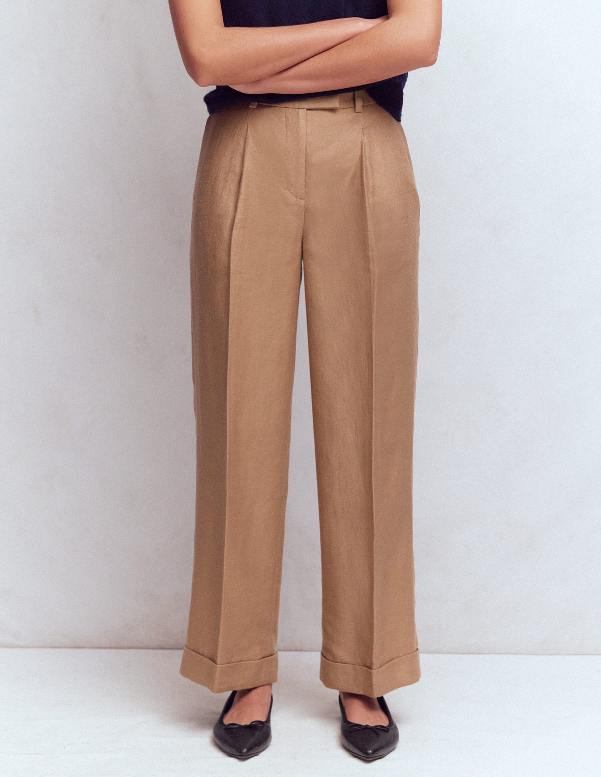 Chiswick Crop Linen Trousers-Cappuccino - Image 4