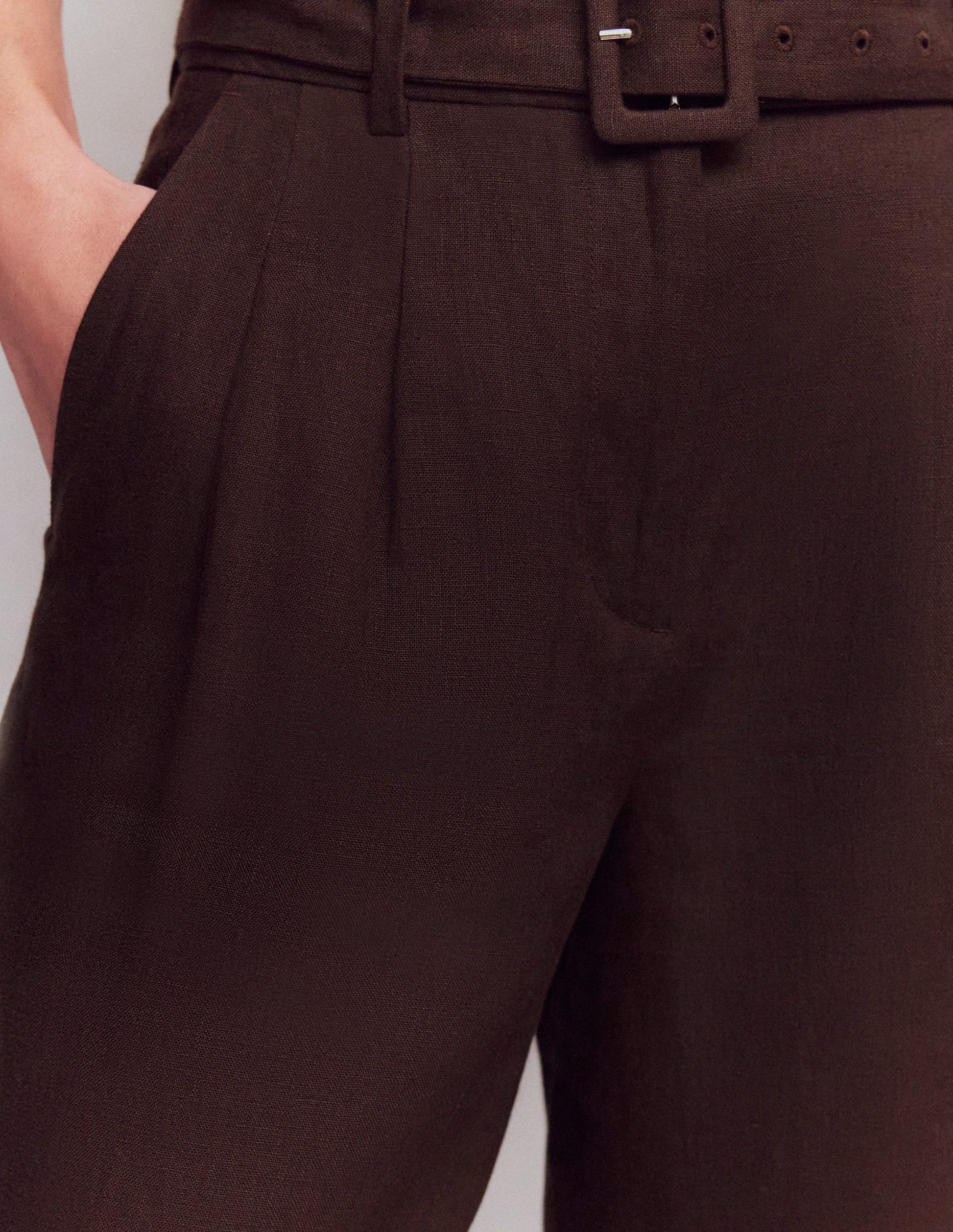 Chelsea Belted Linen Shorts-Bitter Chocolate-3