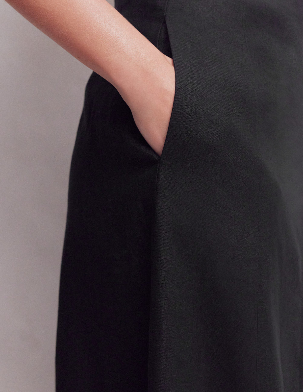 Miriam Linen Maxi Skirt-Black-2