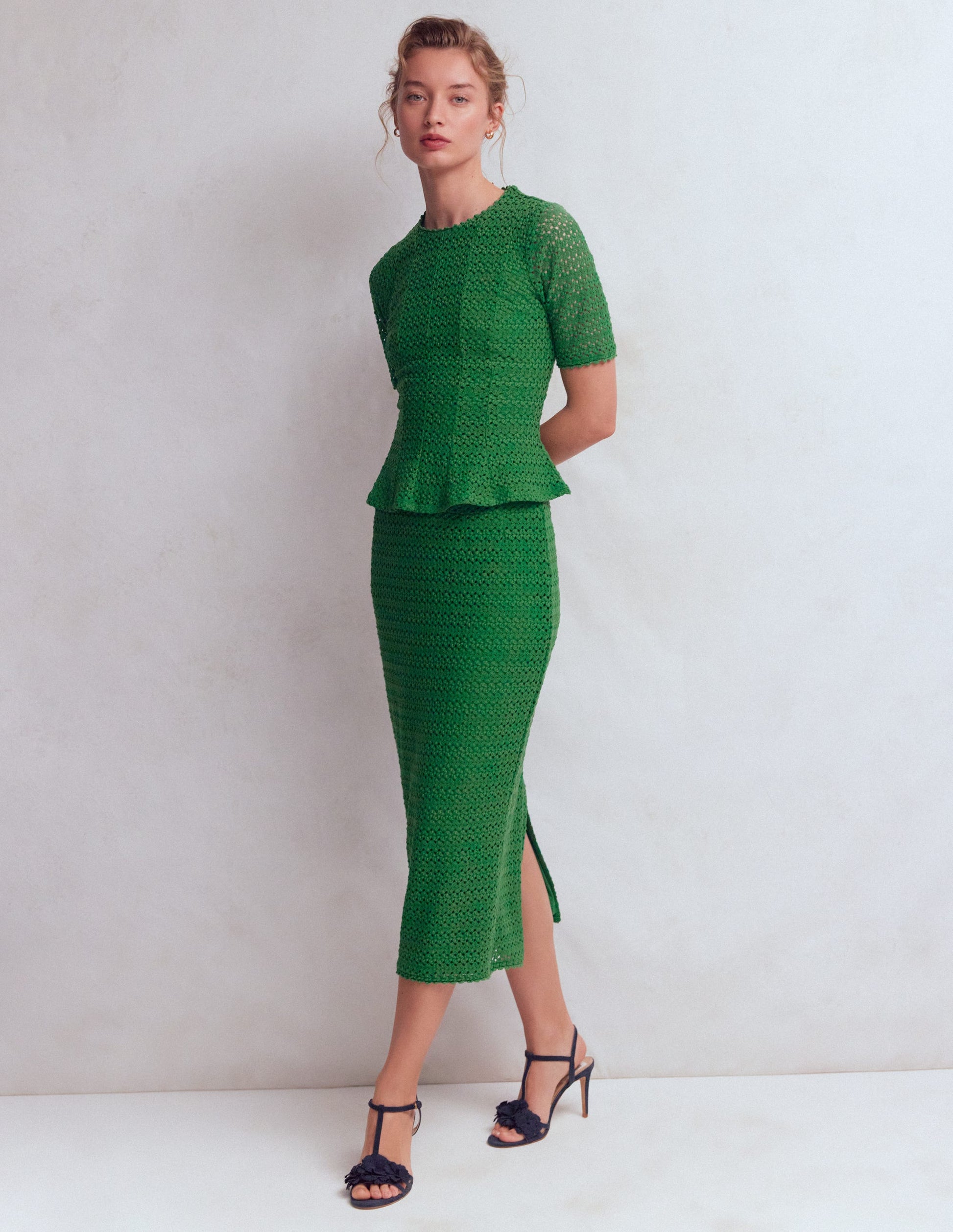 Lace Pencil Skirt-Fresh Green-2