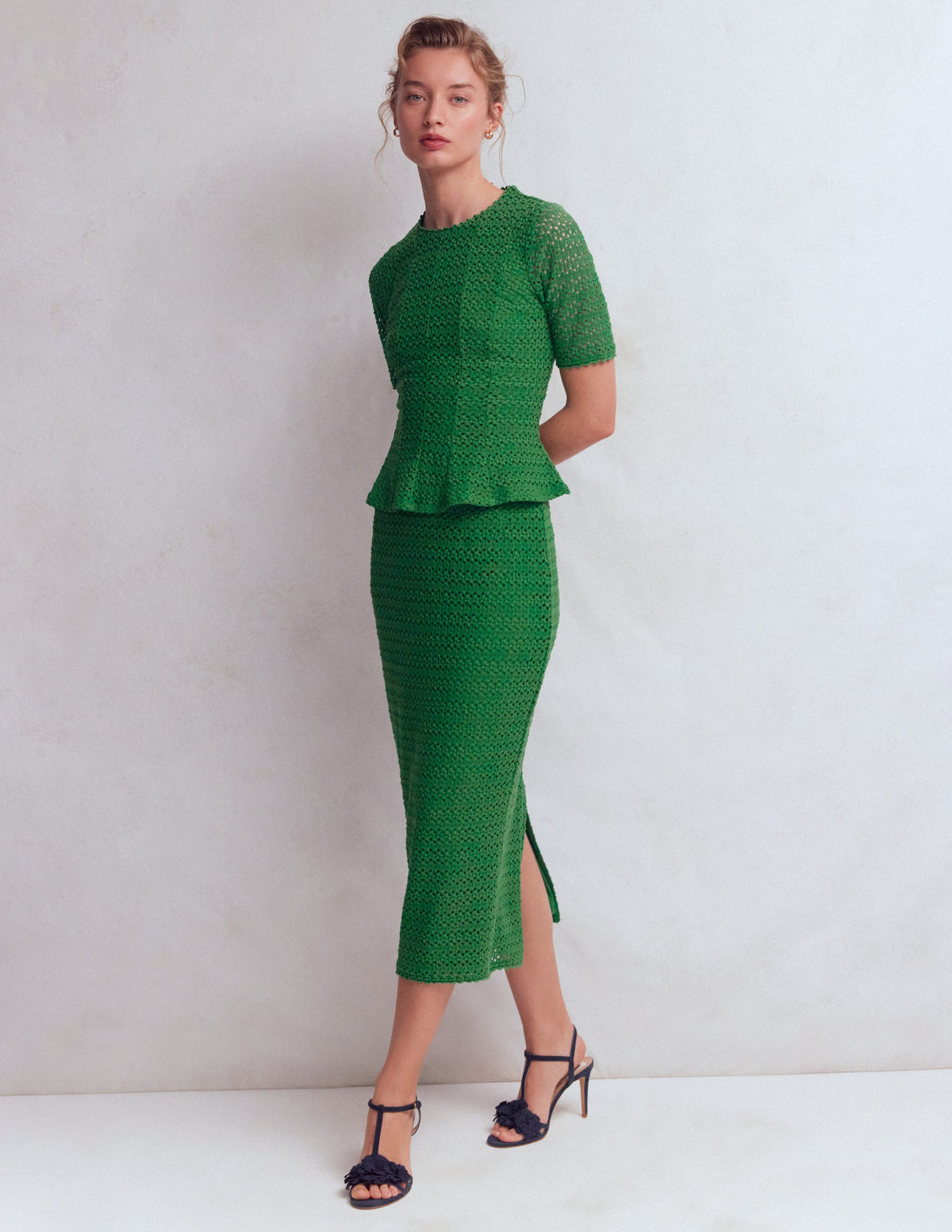 Lace Pencil Skirt-Fresh Green - Image 1