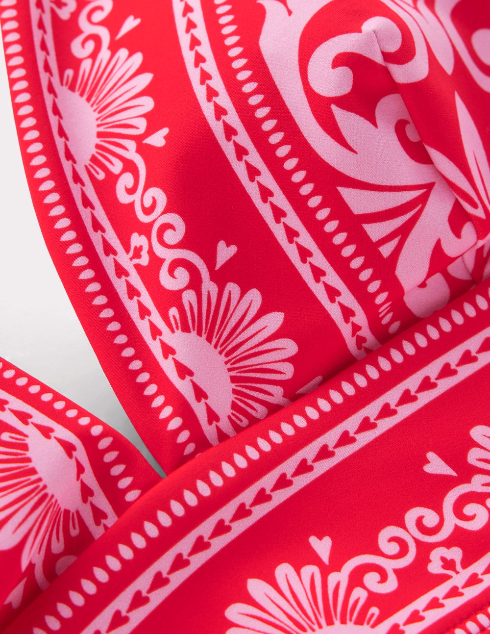 Porto V-neck Bikini Top-Red, Ornamental Garden - Image 9