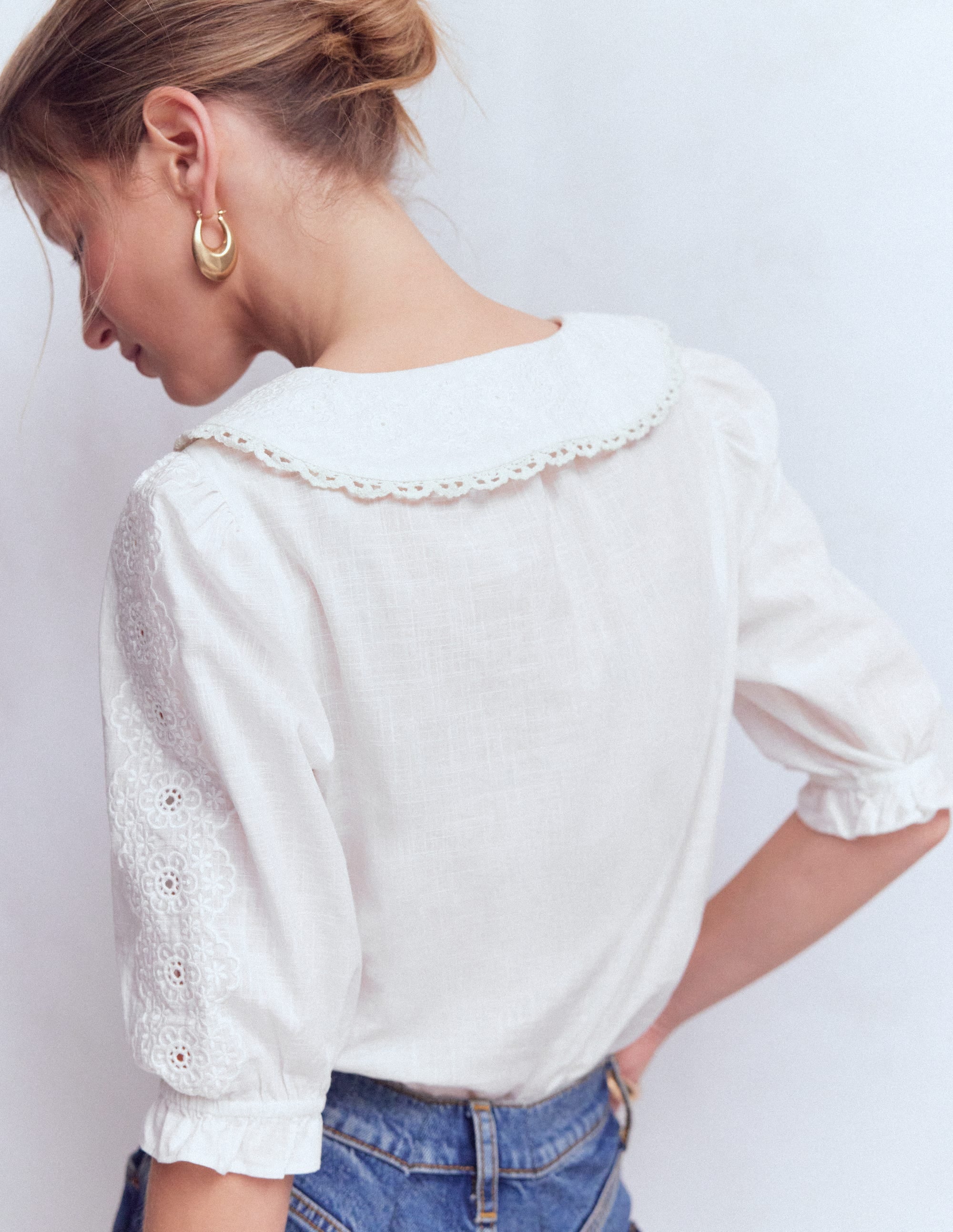 Short Sleeve Pretty Collar Top-White - Image 3