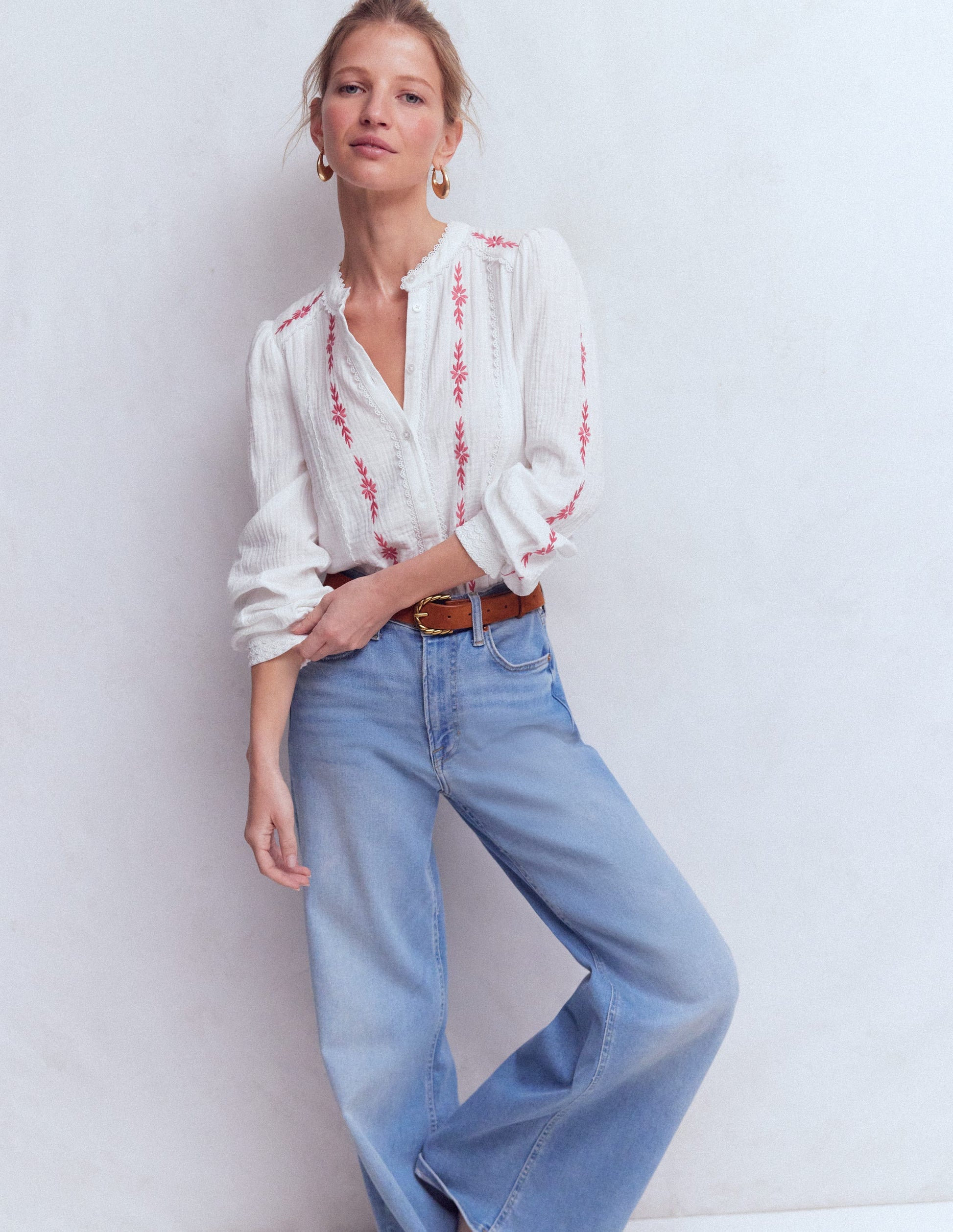 Rhea Trim Doublecloth Top-White Winter Blush floral-4