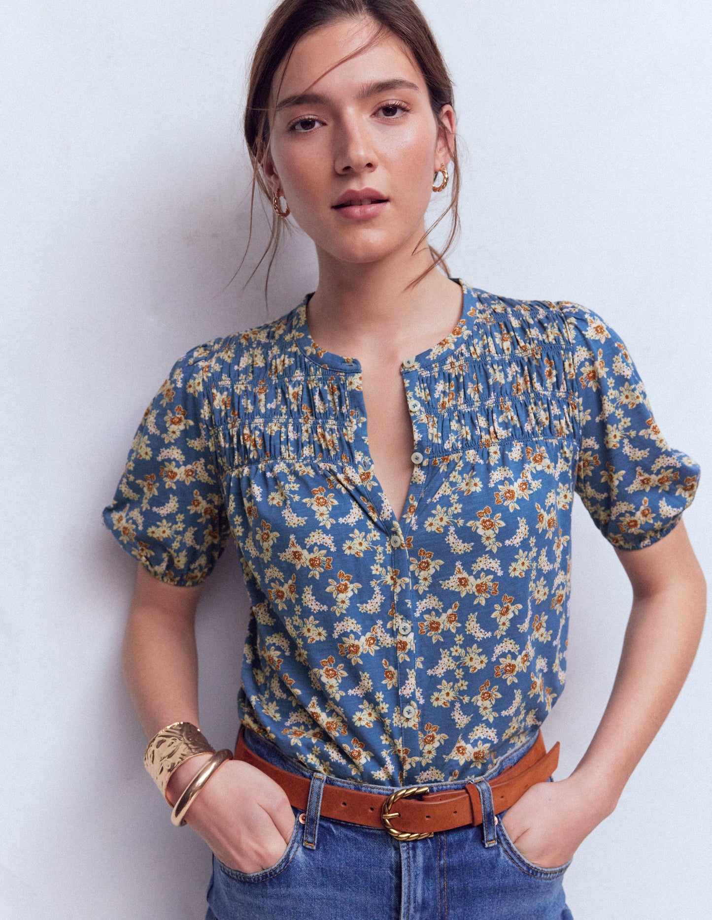 Mya Short Sleeve Smocked Shirt-True Navy, Dainty Blooms