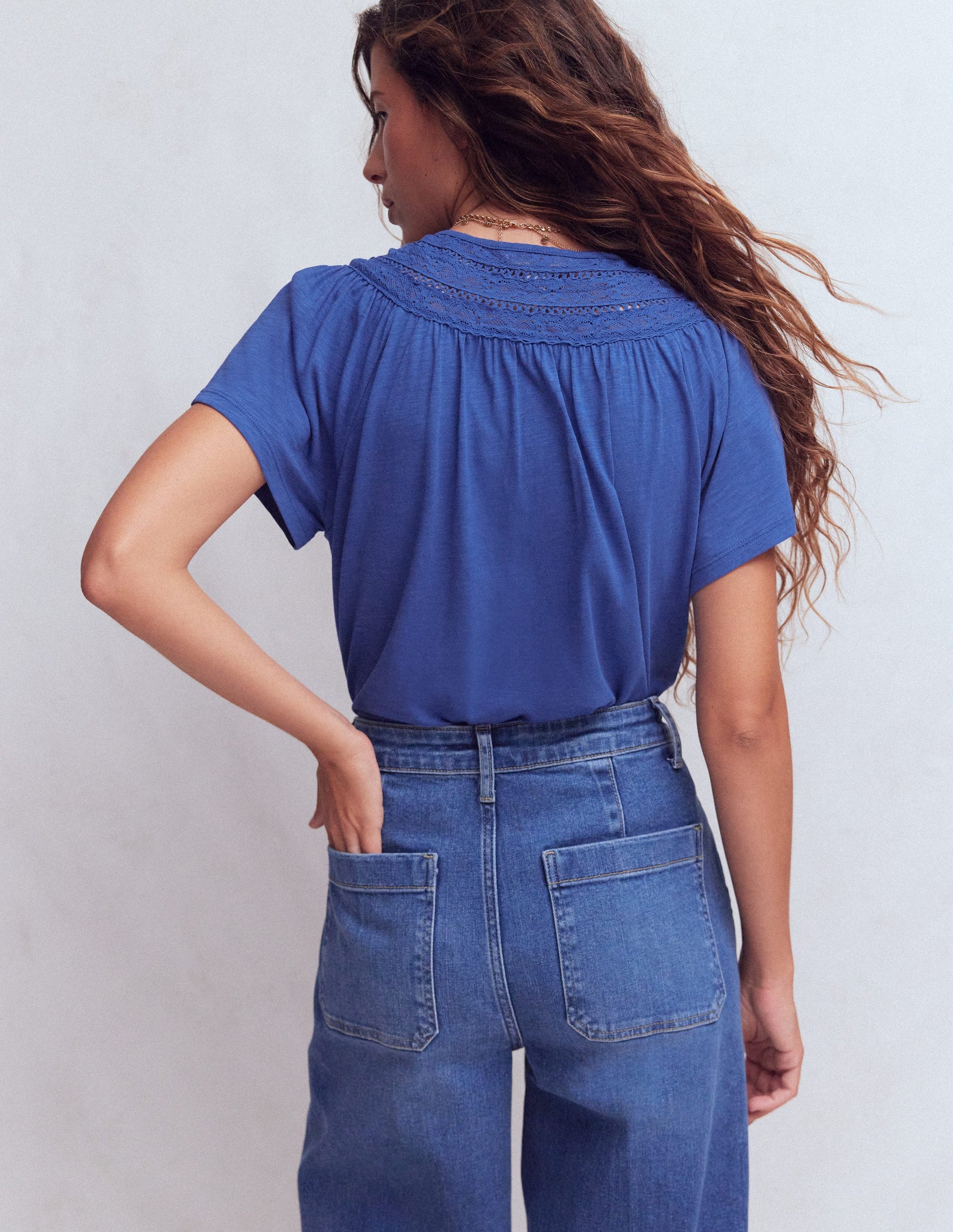 Edi Trim Detail T-shirt-Beaucoup Blue-3