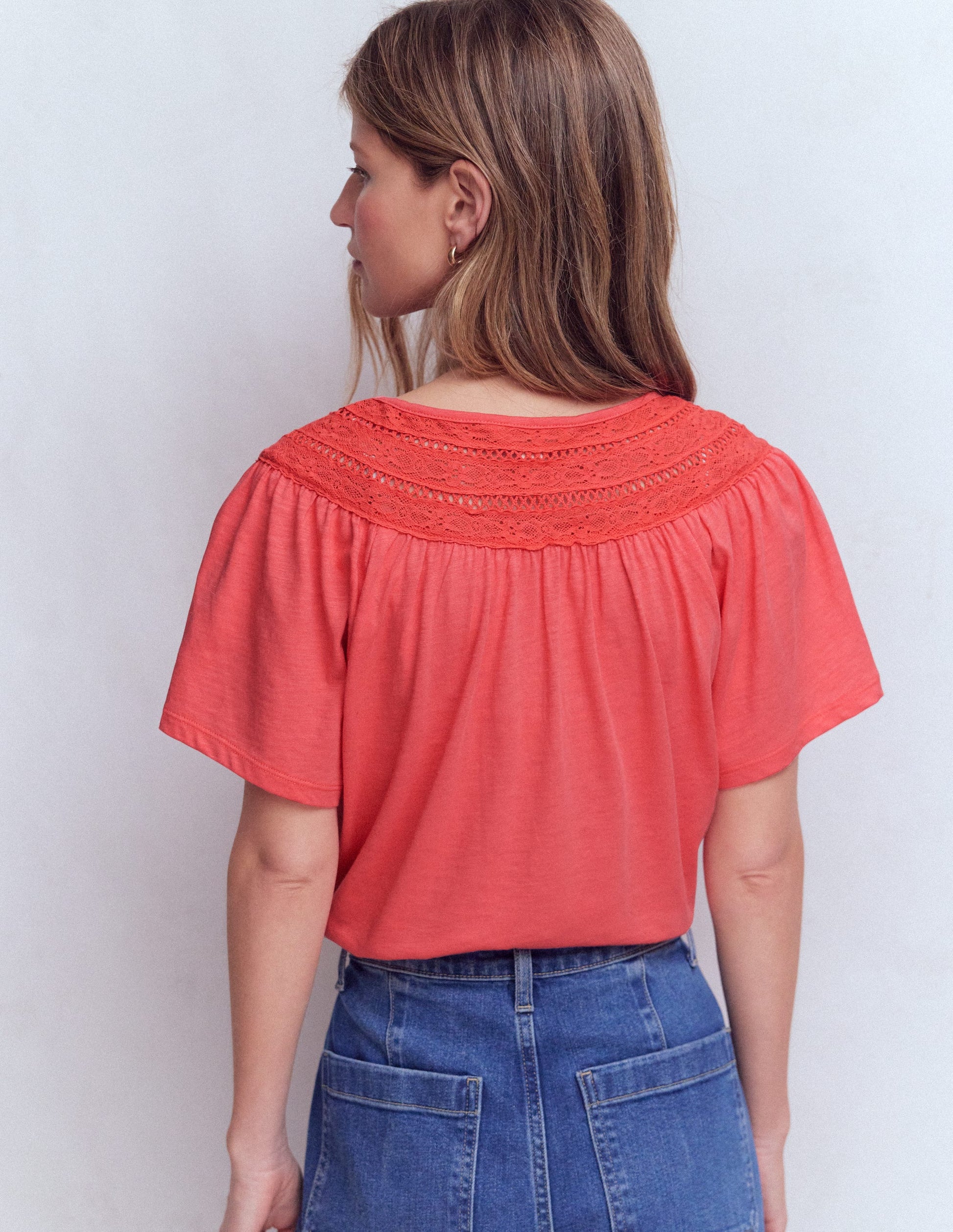 Edi Trim Detail T-shirt-Porcelain Rose-2