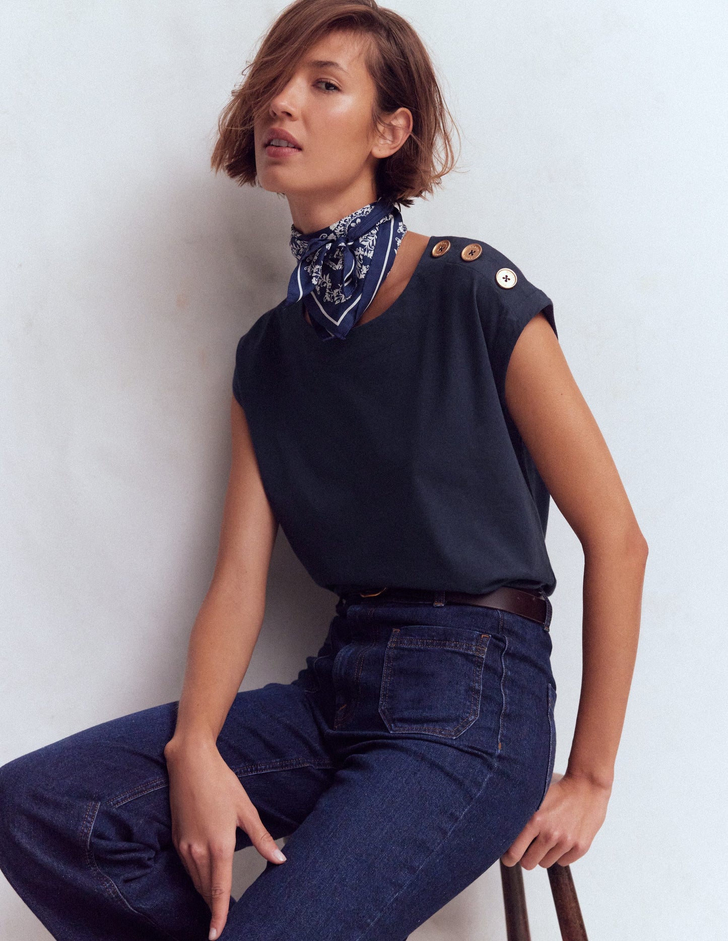 Button Detail T-Shirt-Navy