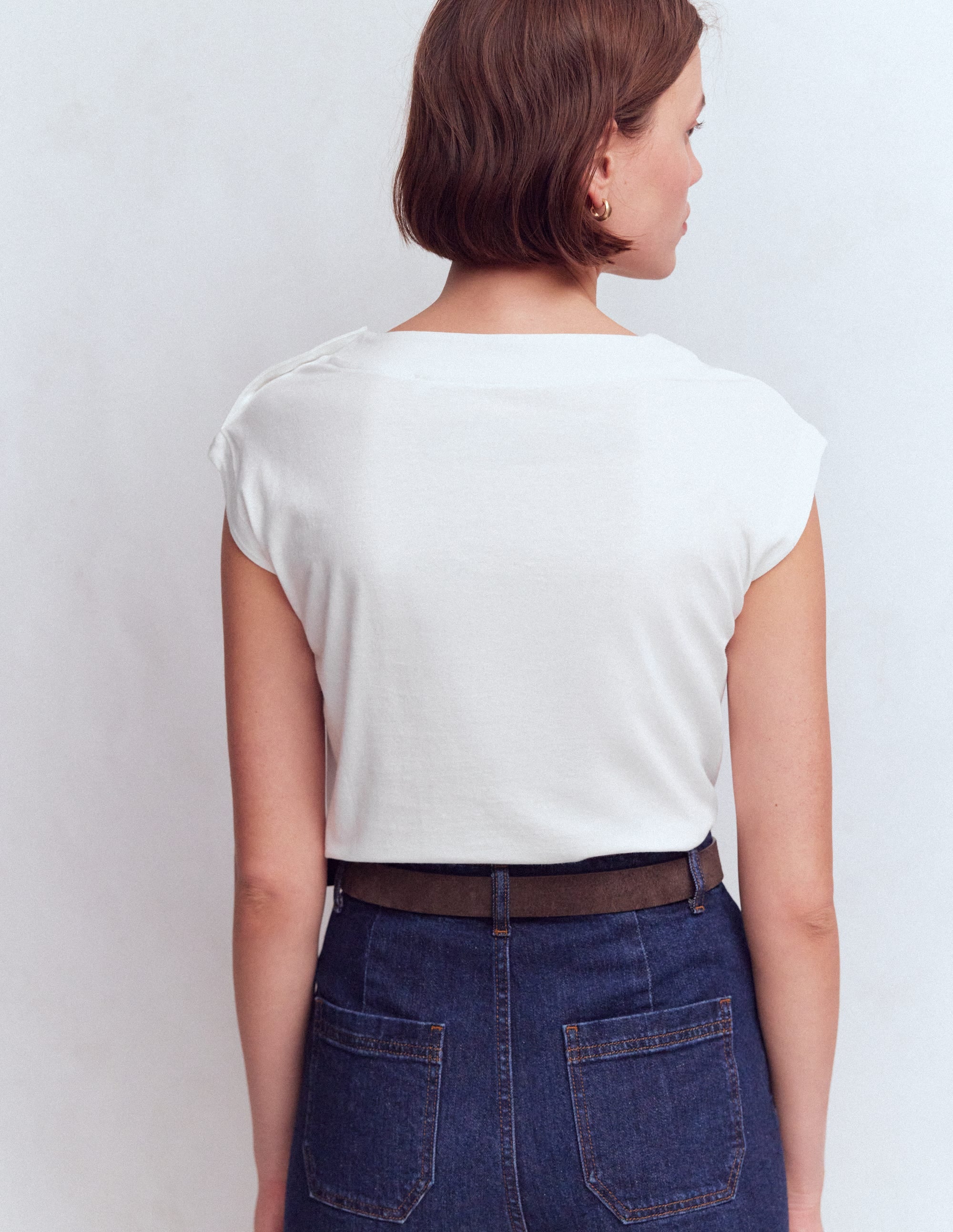 Button Detail T-Shirt-White - Image 3