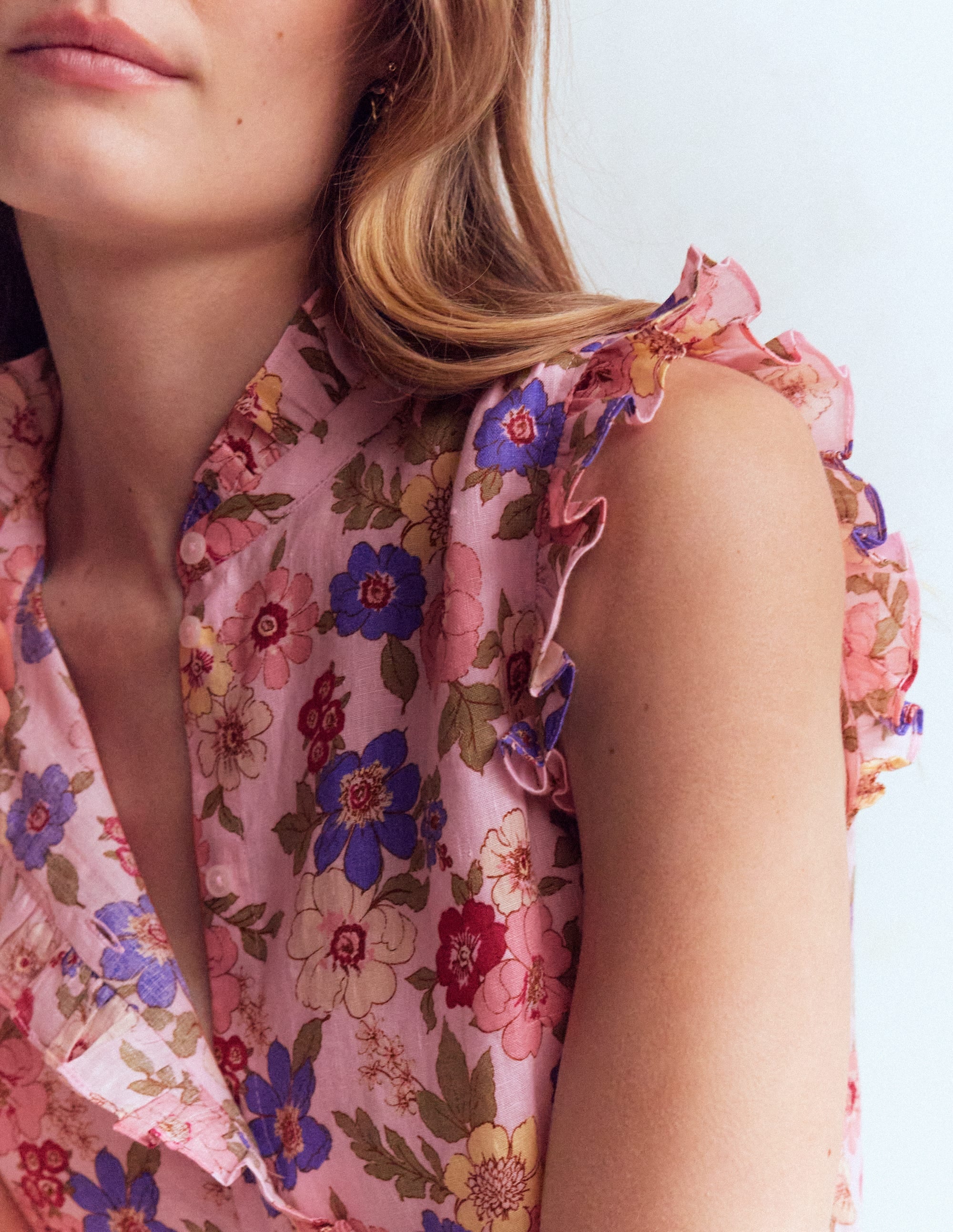 Isabel Sleeveless Linen Top-Blooming Pink, Blossomy Garden - Image 2