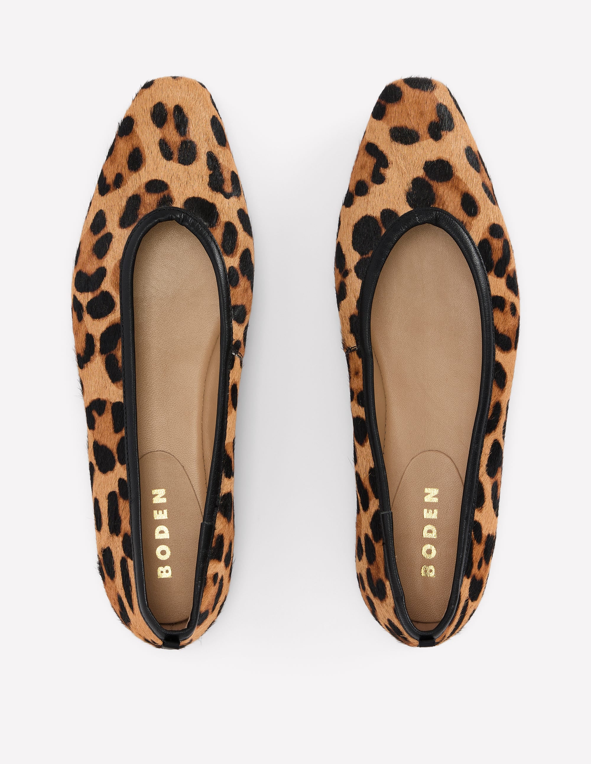 Nadia Chisel Toe Flats-Classic Leopard - Image 5