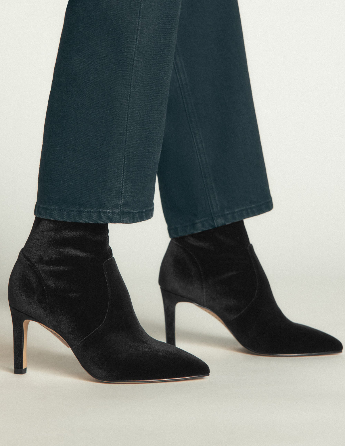 Ankle Stretch Boots-Black - Image 2