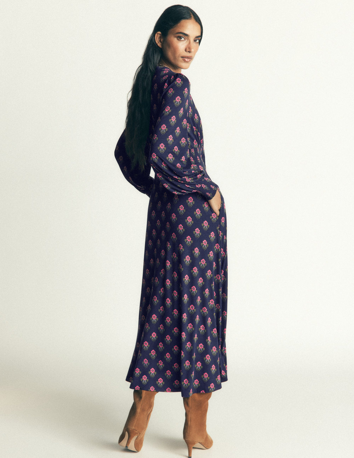 Georgia Jersey Midi Dress-Navy, Flourishing Sprig Stamp - Image 3