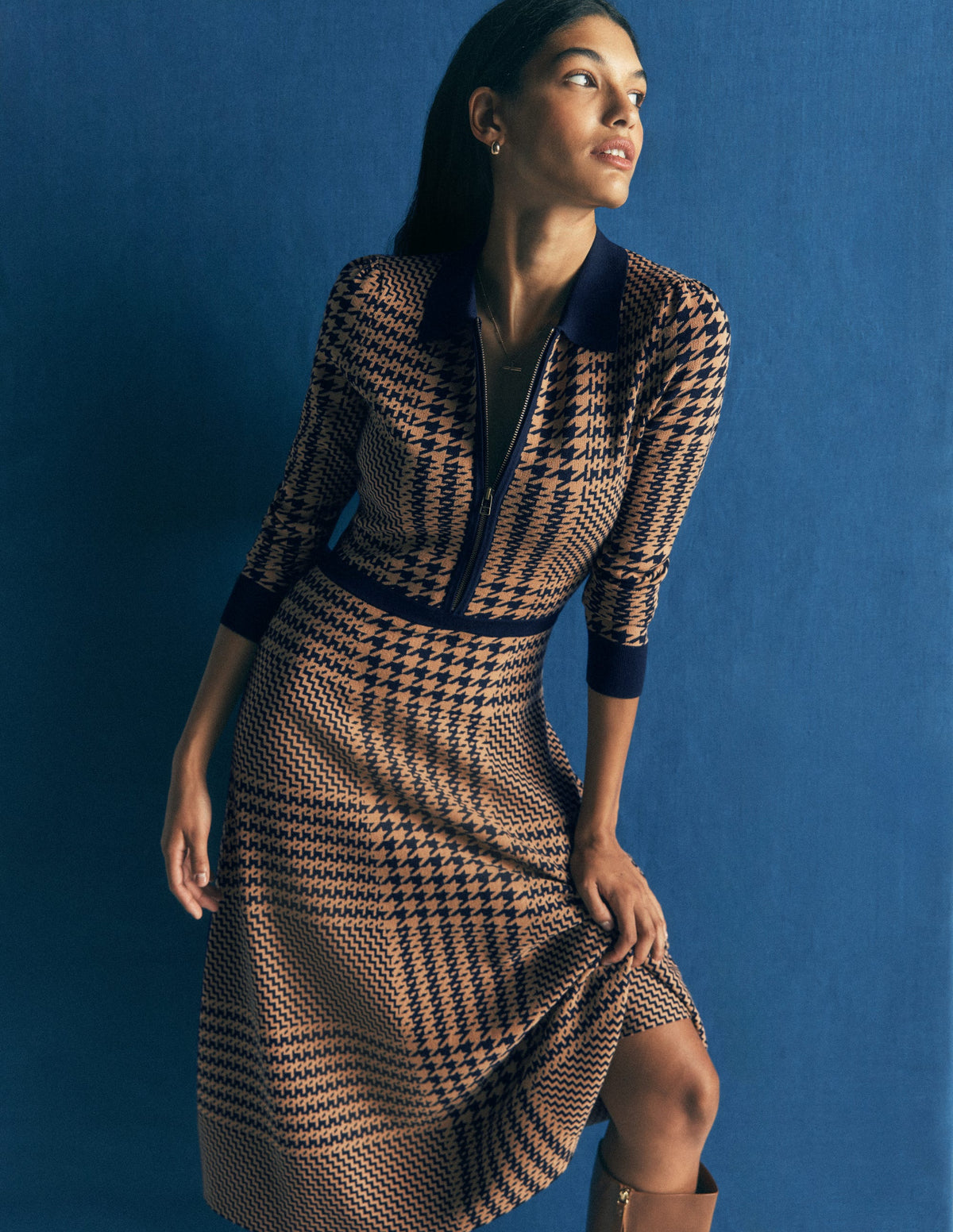 Fiona Zip Front Knitted Dress-Camel and Navy Check-6