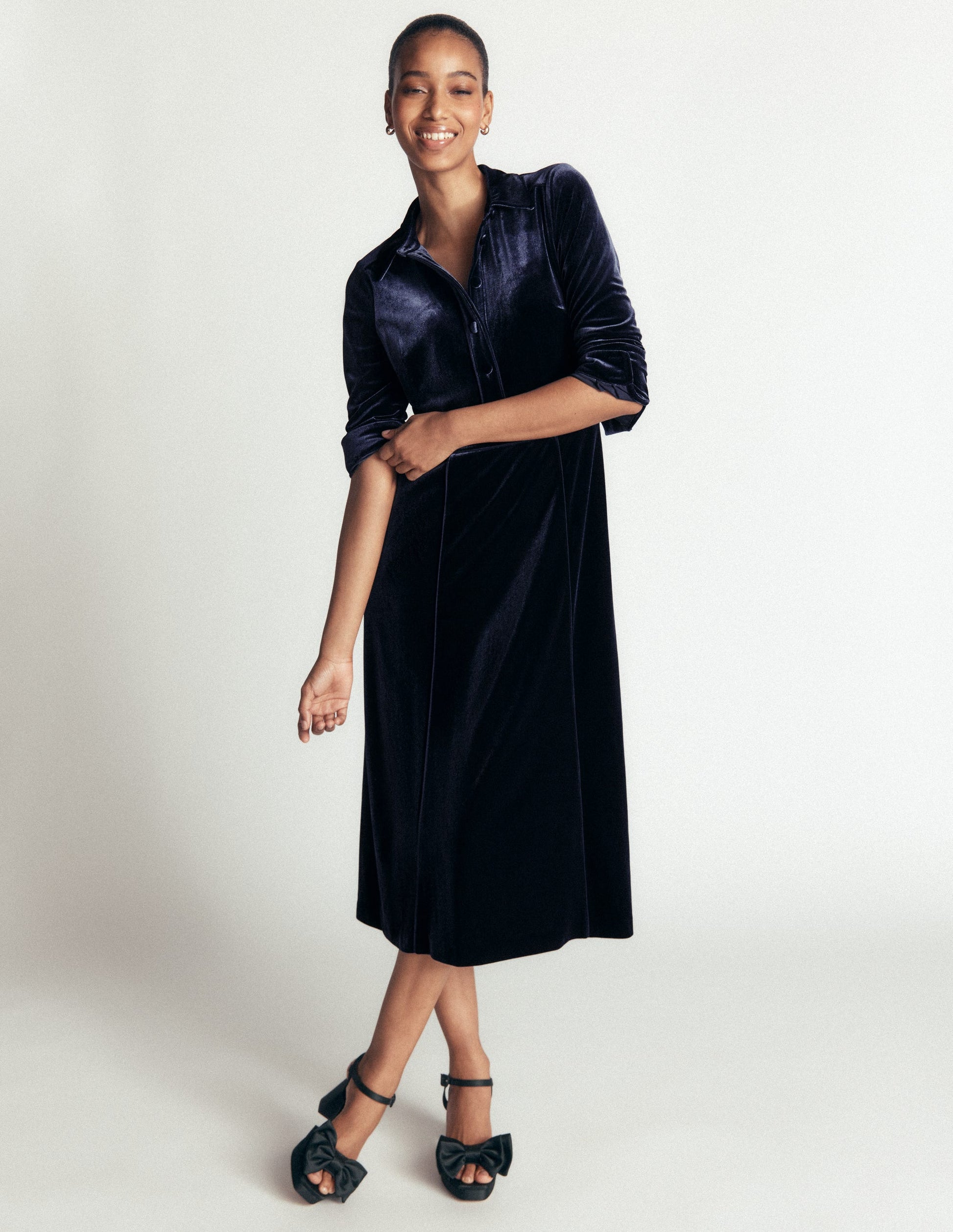 Etta Piping Velvet Dress-Navy-4