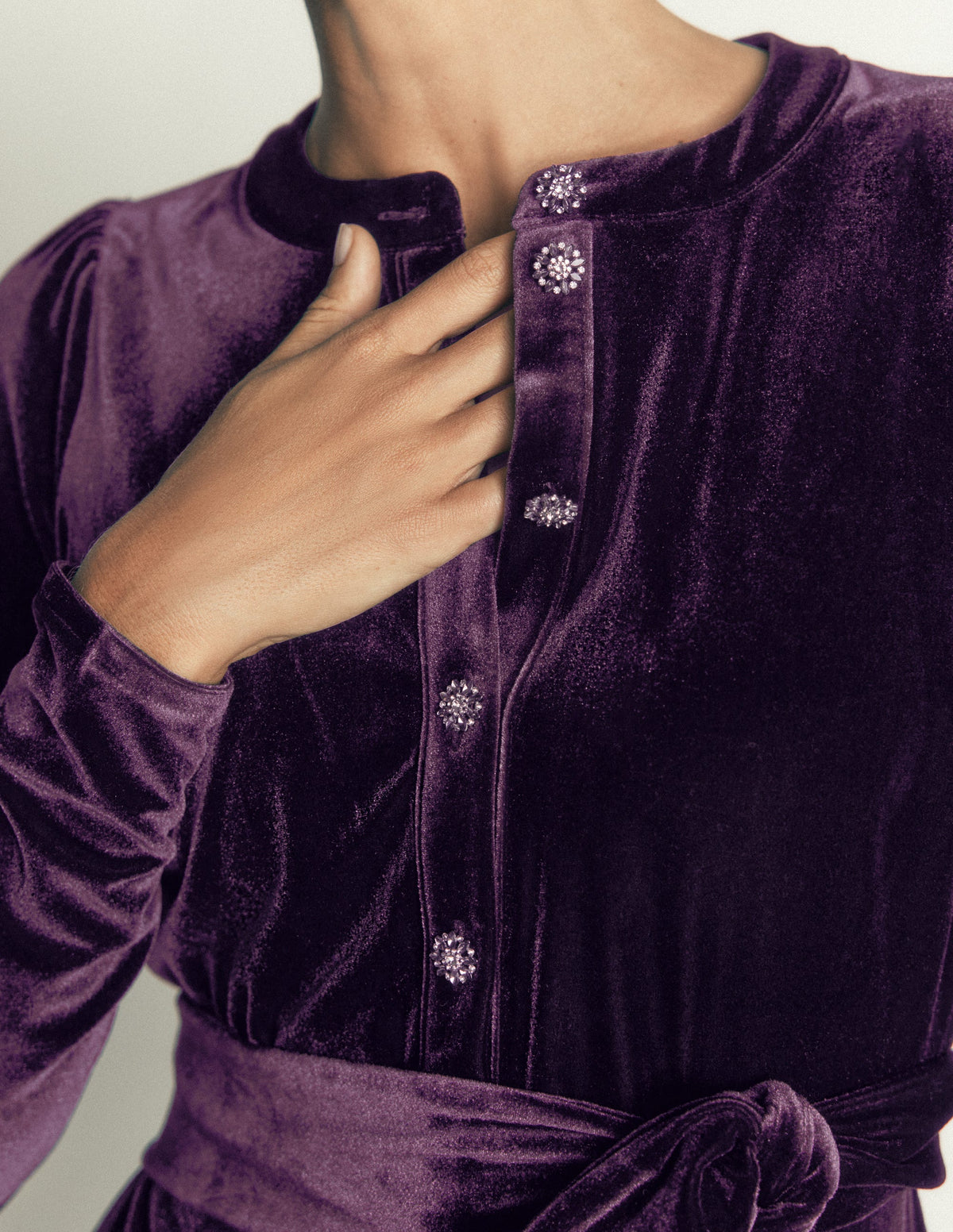 Honor Short Velvet Dress-Nightshade-3