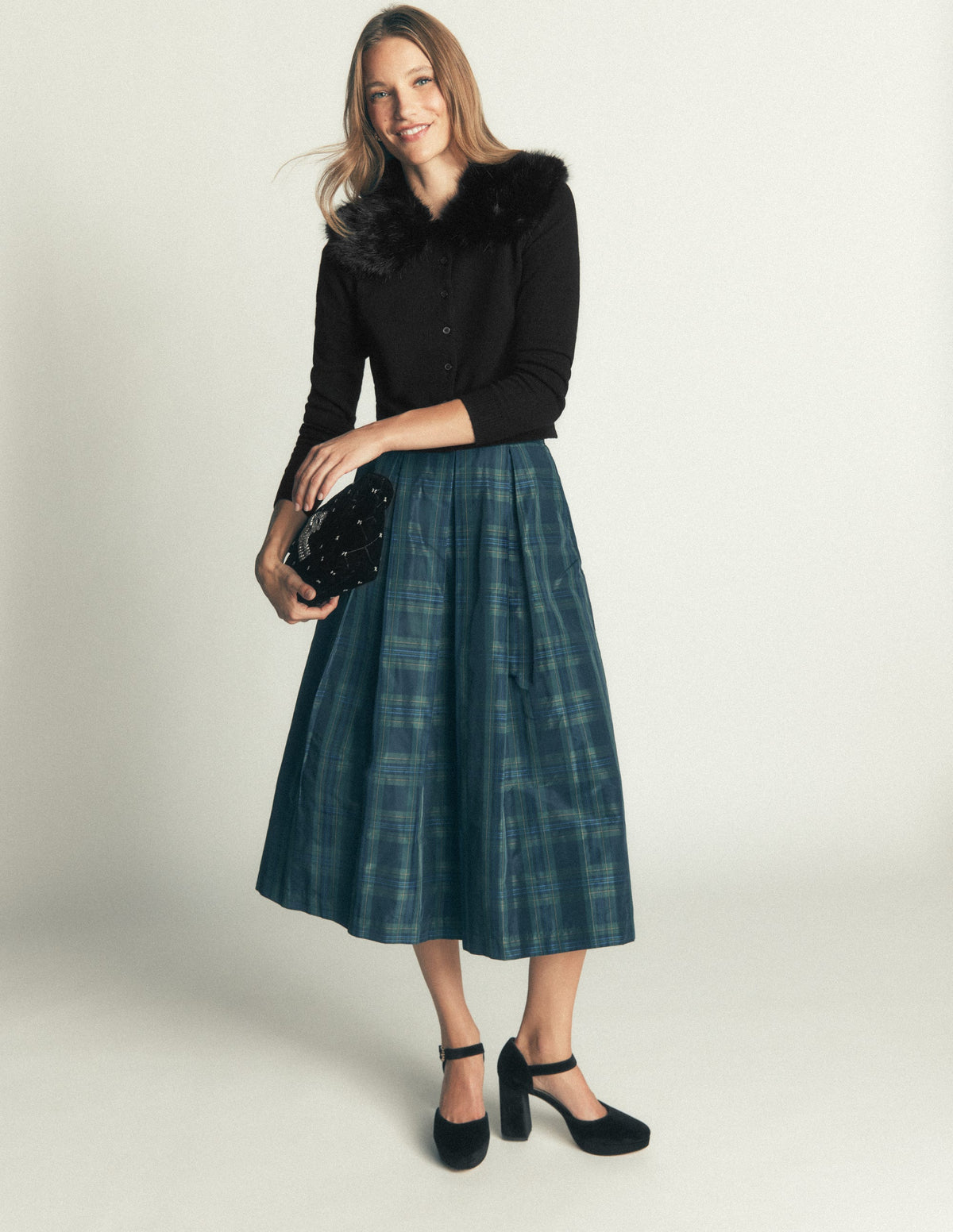 Fur Collar Cropped Cardigan-Black - Image 6