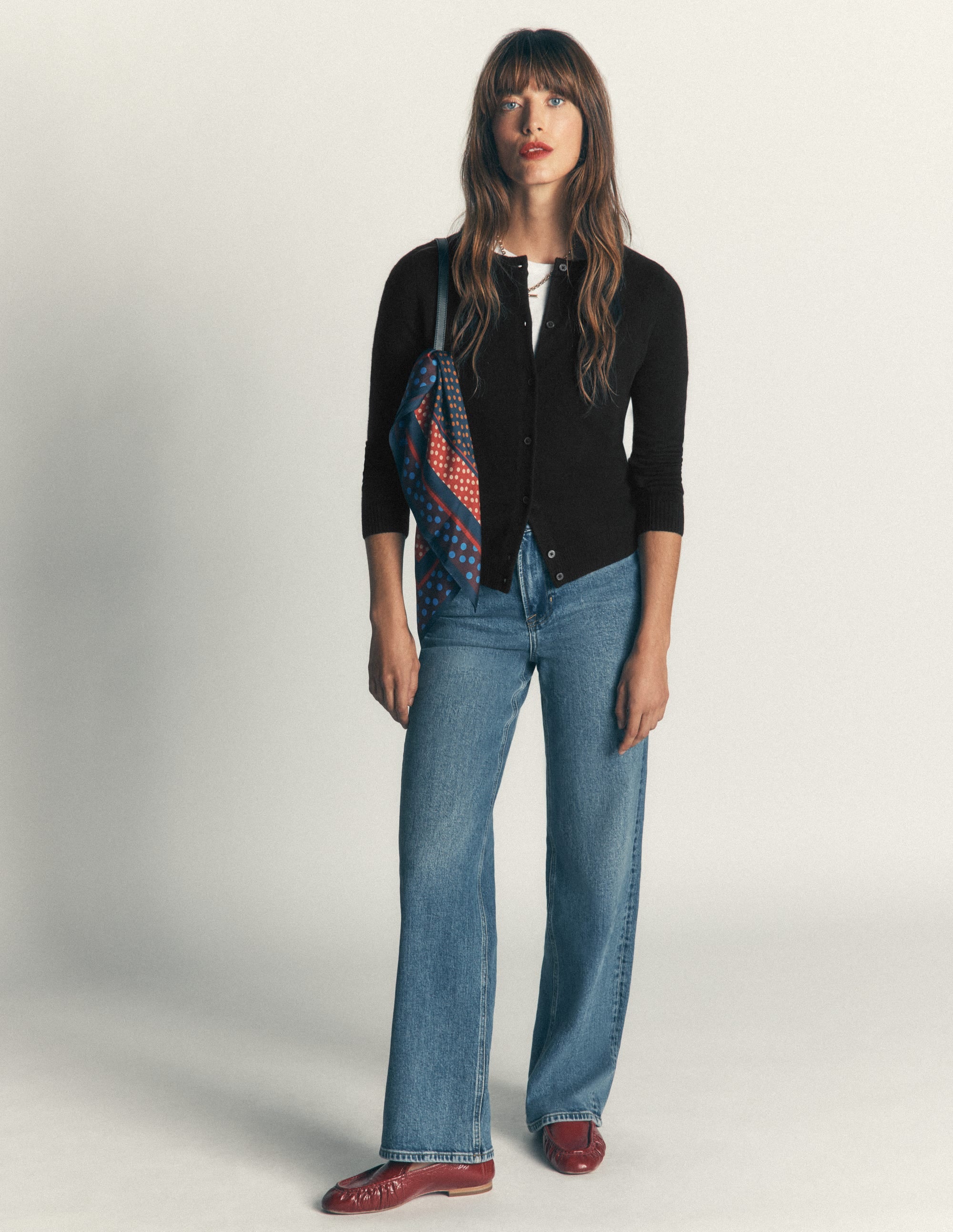 Elsie Cashmere Crew Cardigan-Black - Image 4