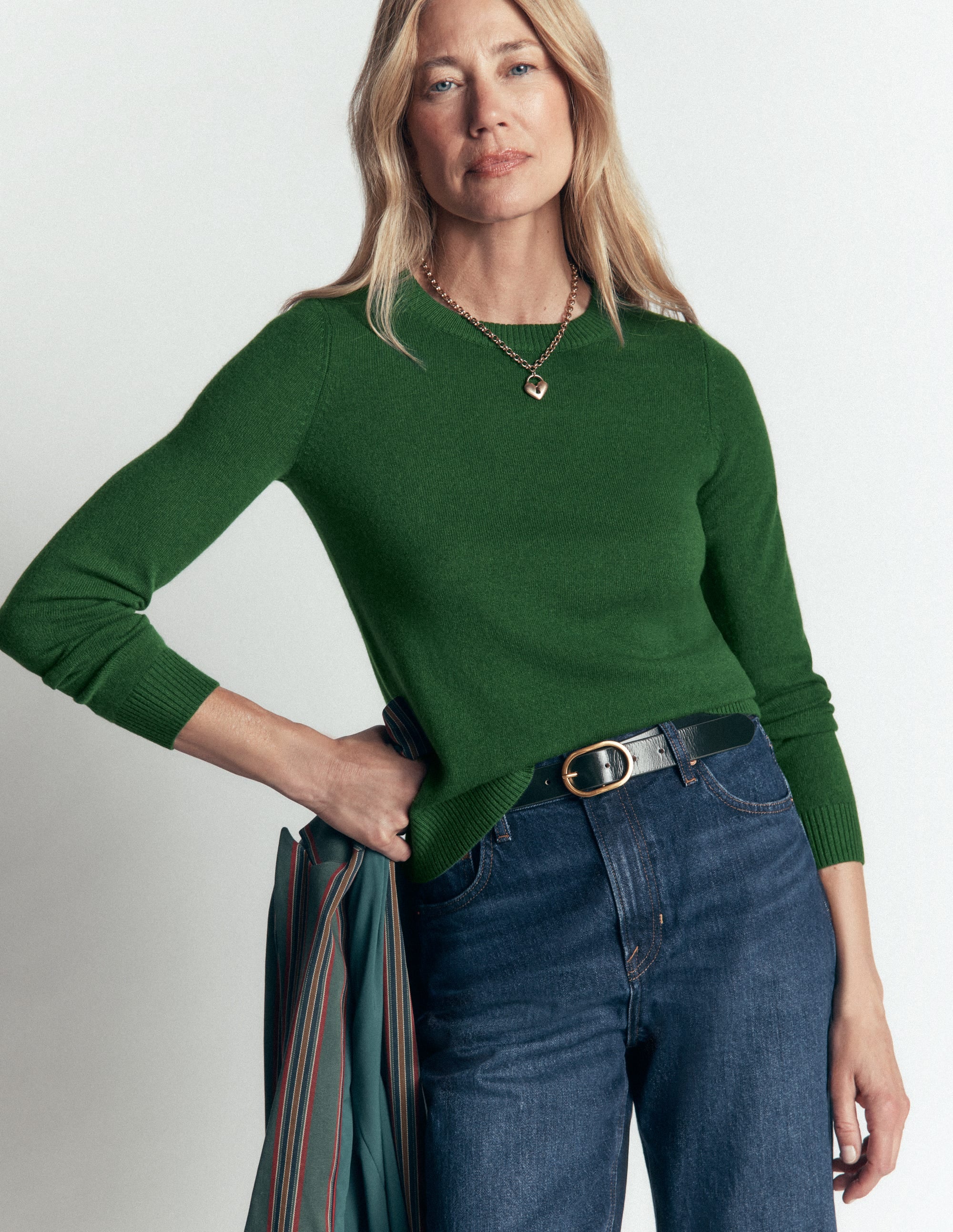 Elsie Cashmere Crew Jumper-Fresh Green - Image 3
