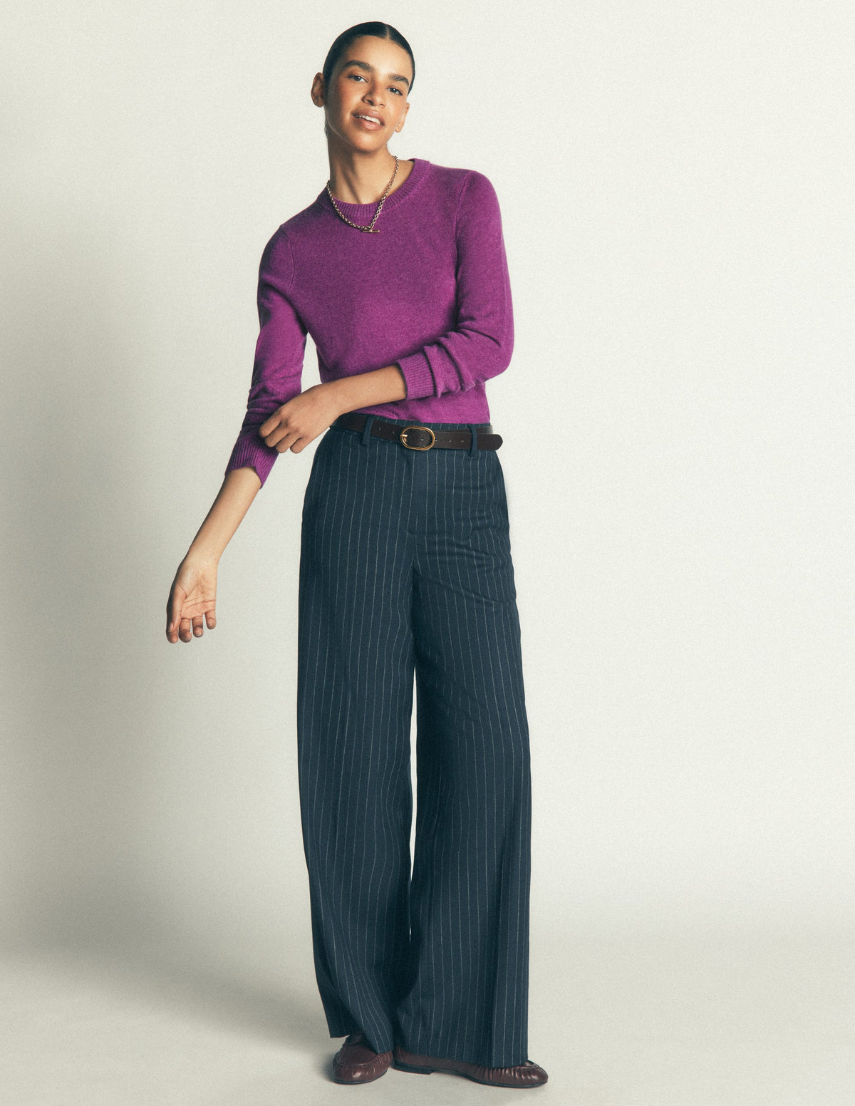 Elsie Cashmere Crew Jumper-Regal Purple-4