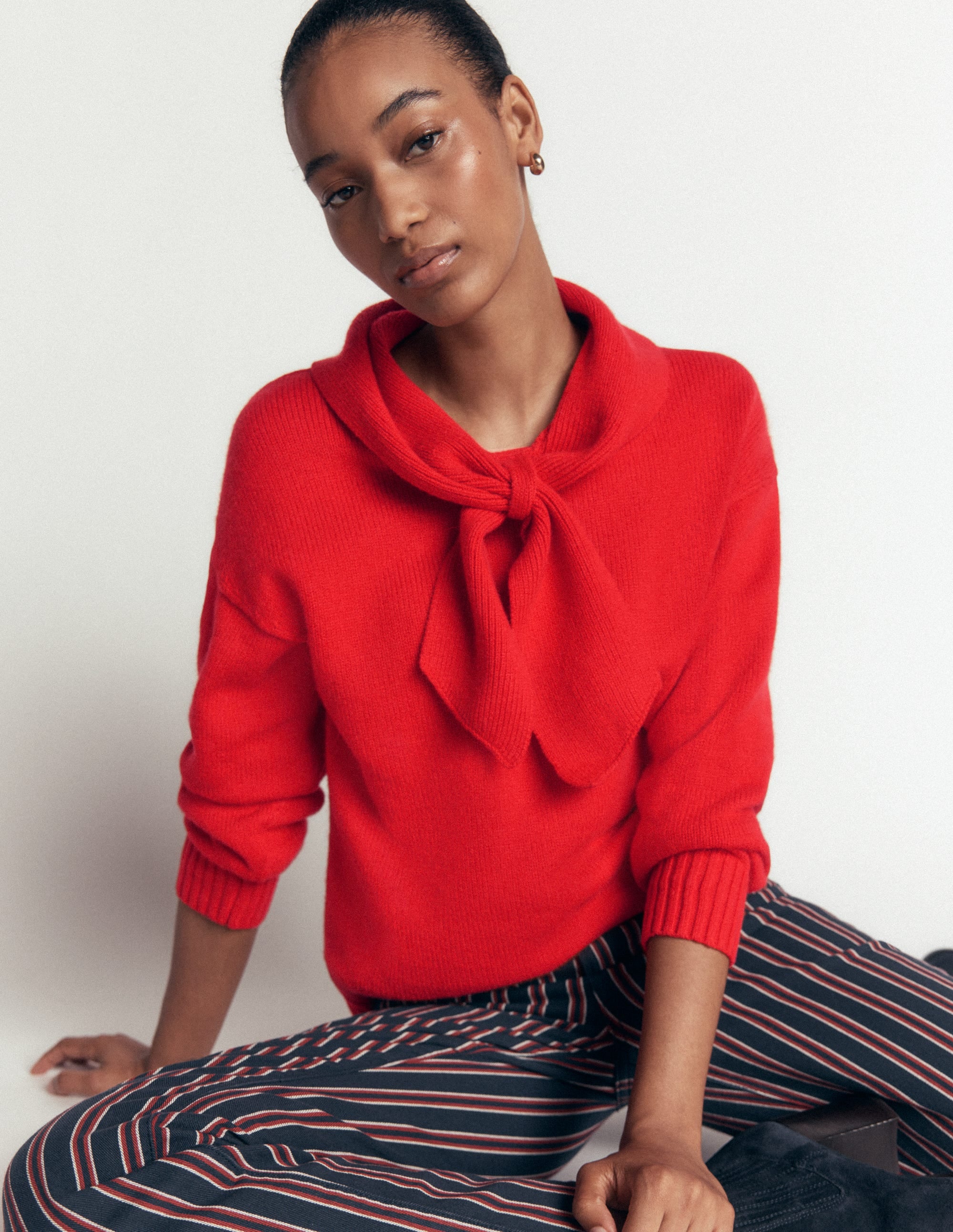 Lydia Tie Neck Knitted Jumper-Poppy Red - Image 2