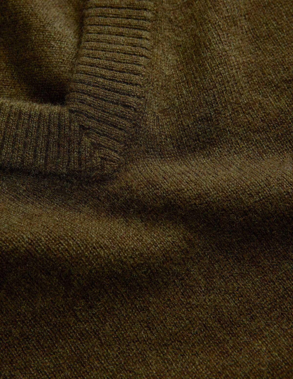 Elsie Cashmere V Neck Jumper-Hunter Green-7