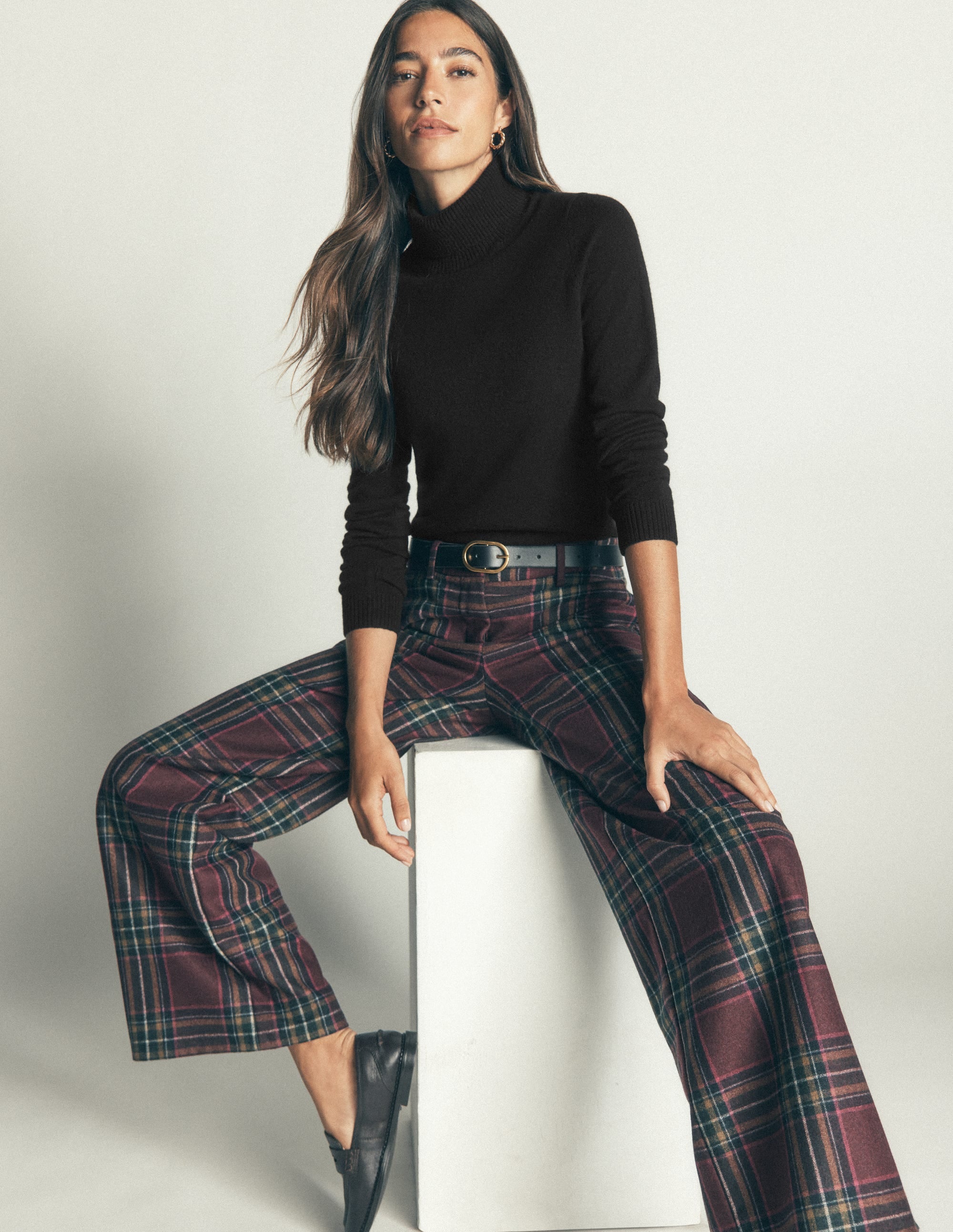 Elsie Cashmere Roll Neck-Black - Image 1