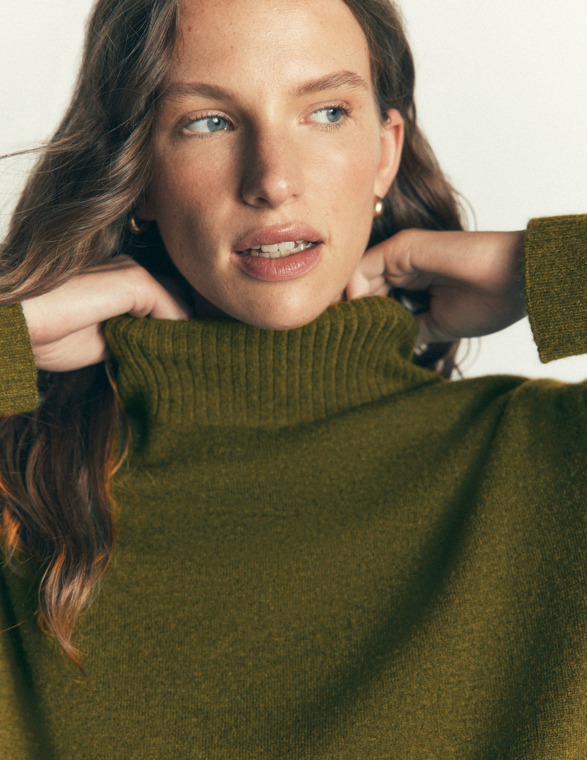 Marta Longline Merino Jumper-Ochre Green-3
