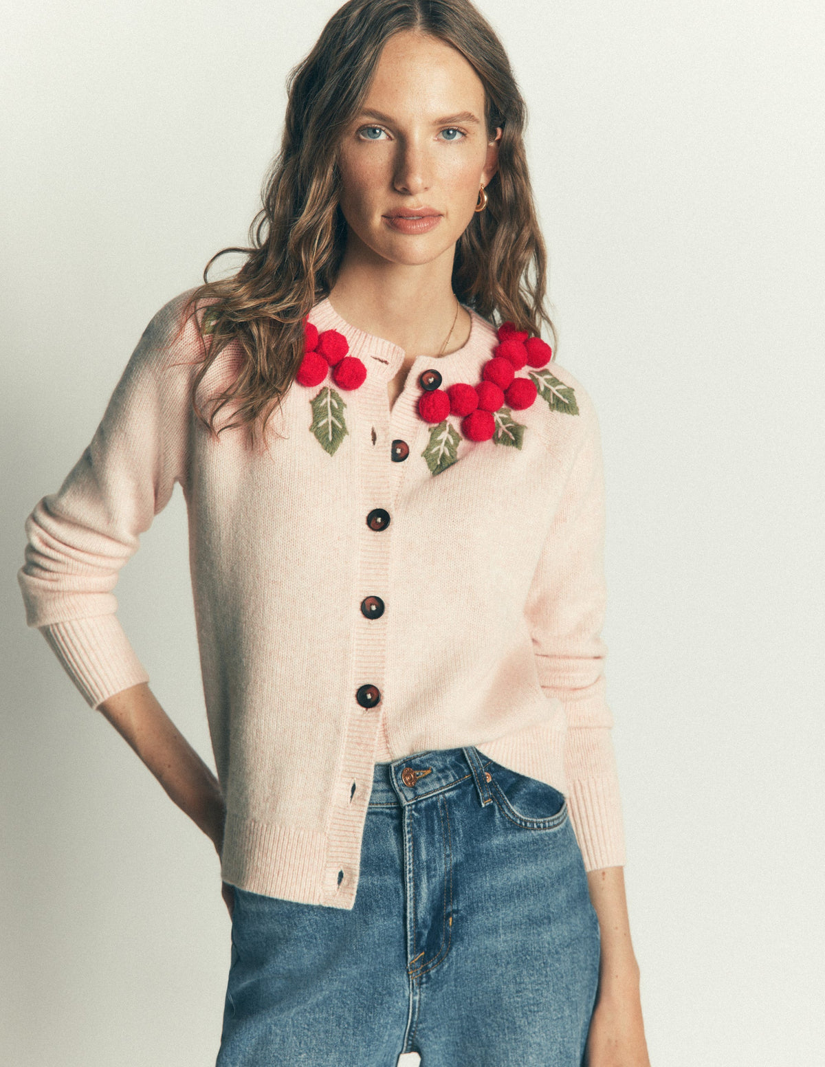 Mae Novelty Cardigan-Ivory, Holly wreath-4