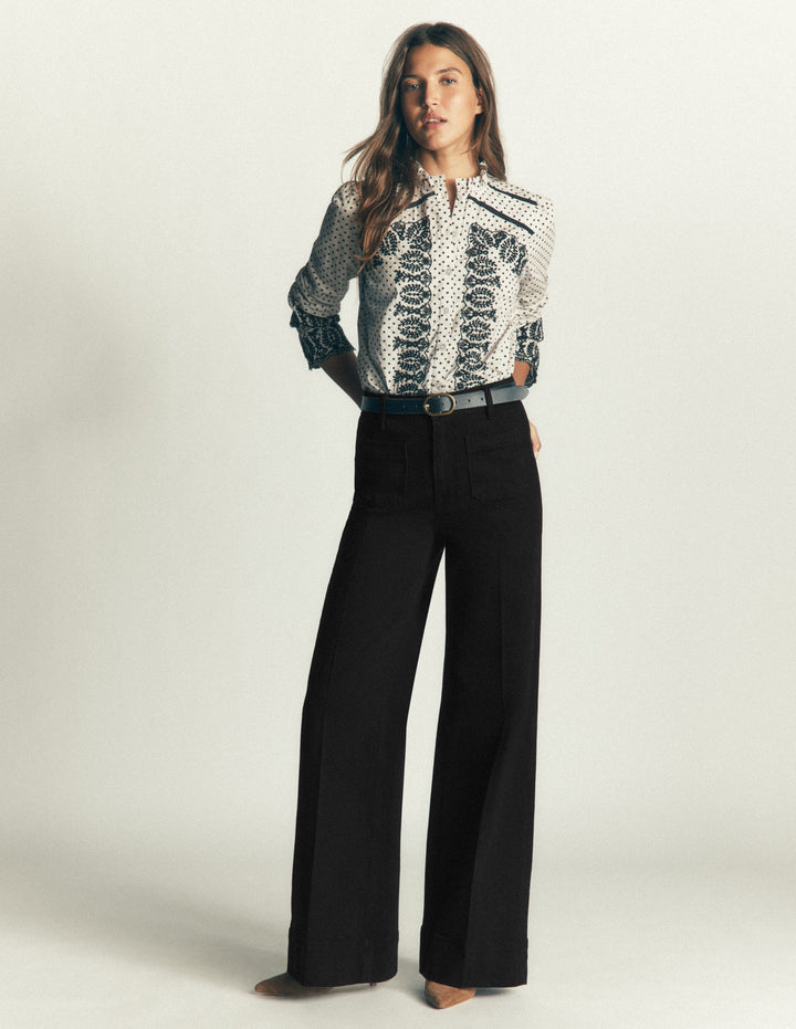 Patch Pocket Flare Jeans-Black