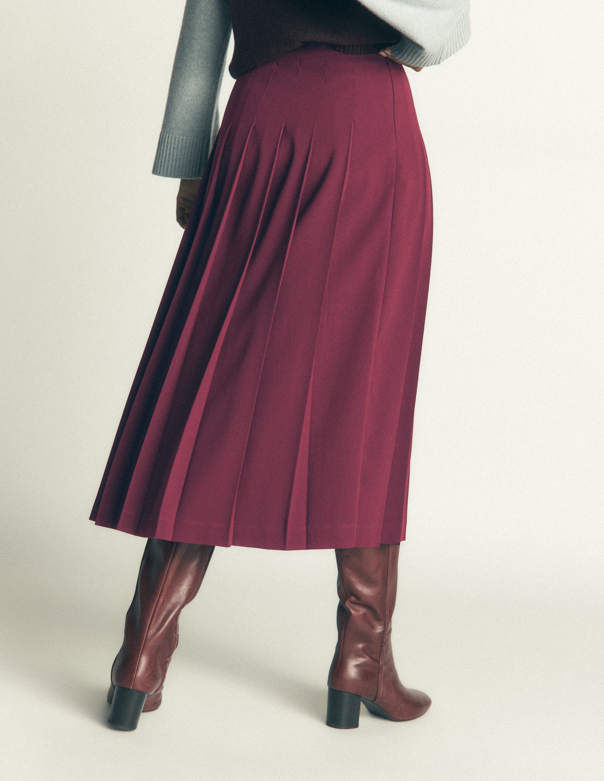 Pleat Side Split Midi Skirt-Dark Cherry - Image 3