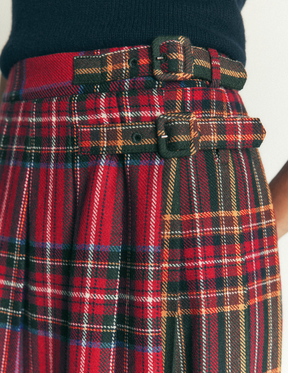 Pleated Midi Kilt-Hotch Check-3