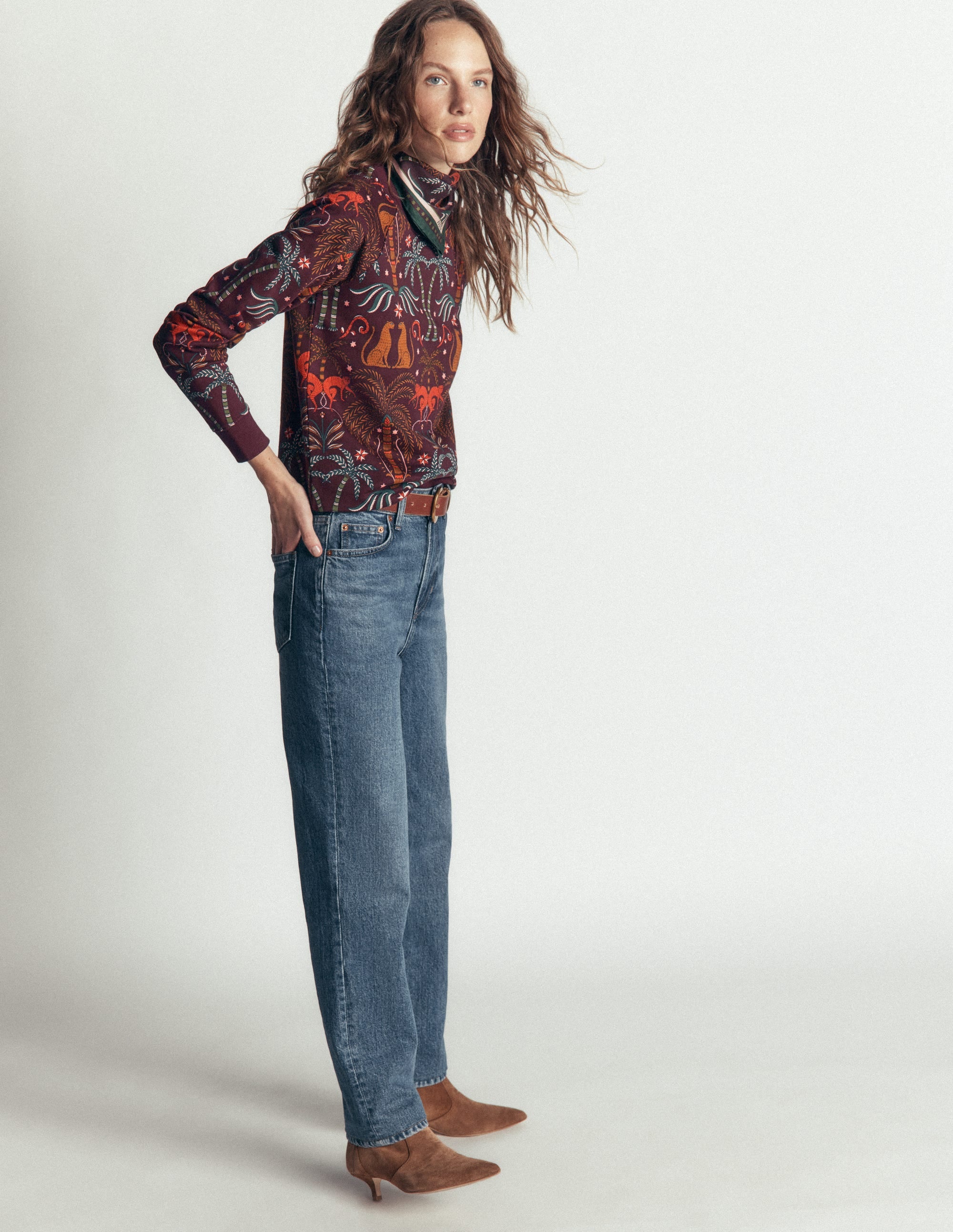 Rosa Printed Sweatshirt-Jungle Charm Placement - Image 4