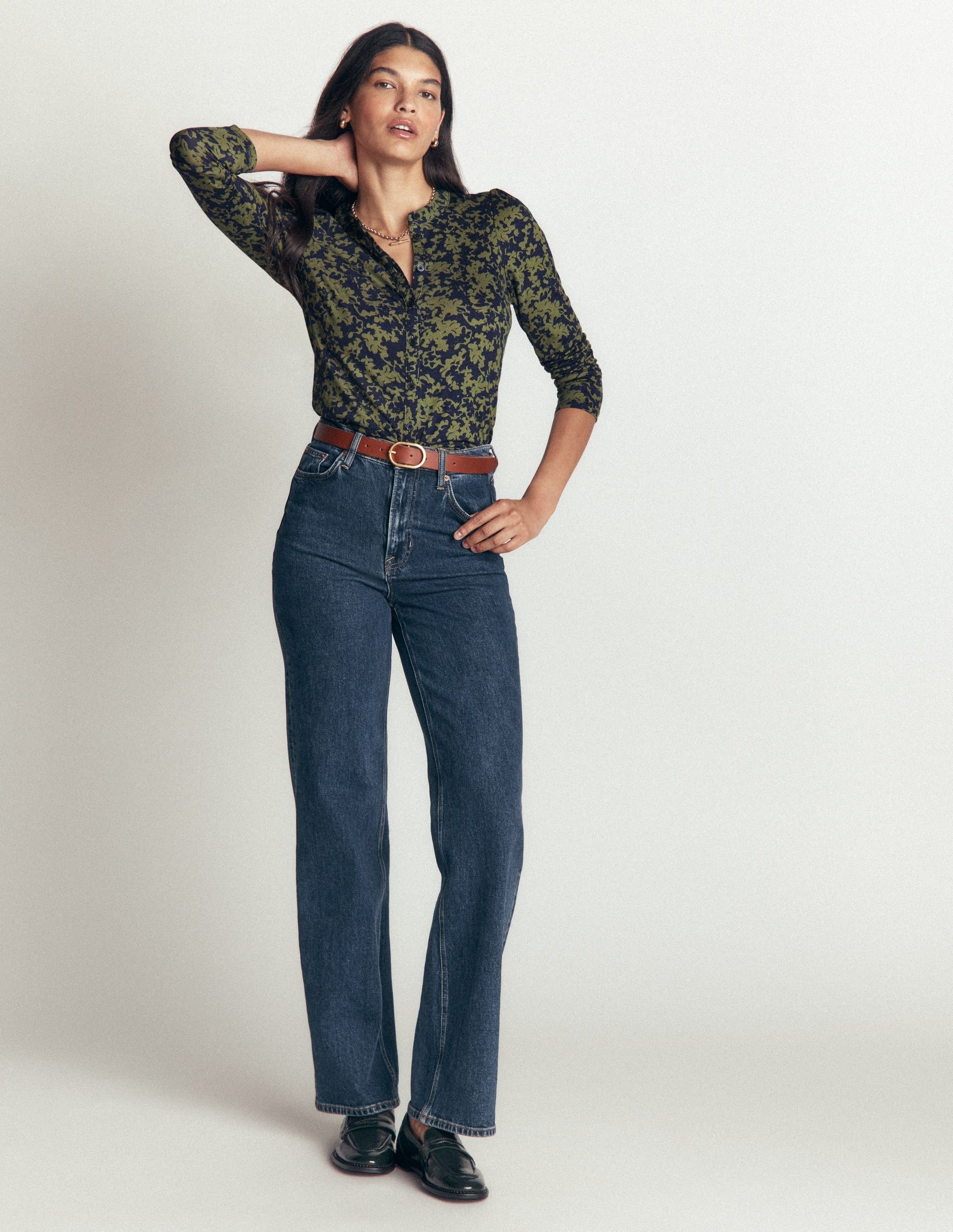Supersoft Puff Sleeve Shirt-Sprayed leaf-4
