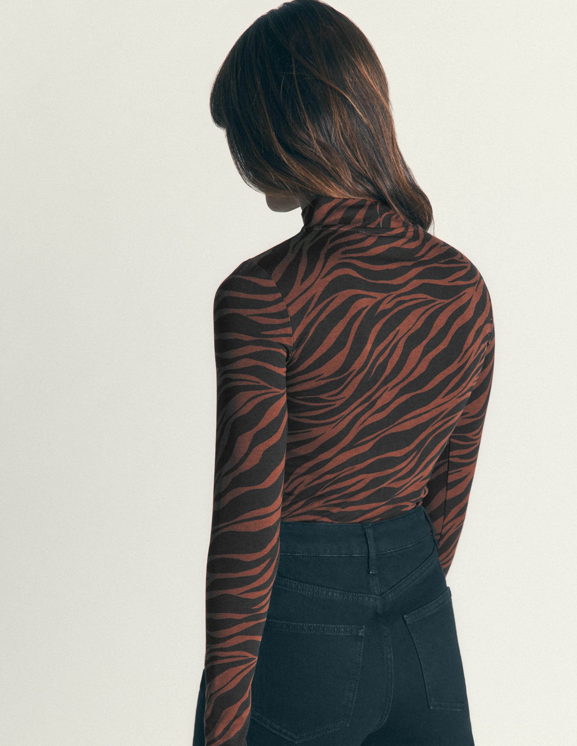 High Neck Long Sleeve-Potting Soil, Zebra Swirl - Image 3