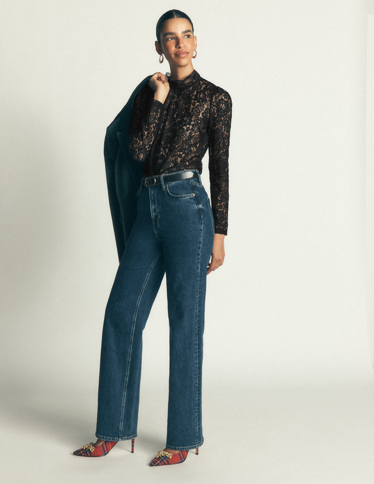 Lace Detail Top-Black - Image 4