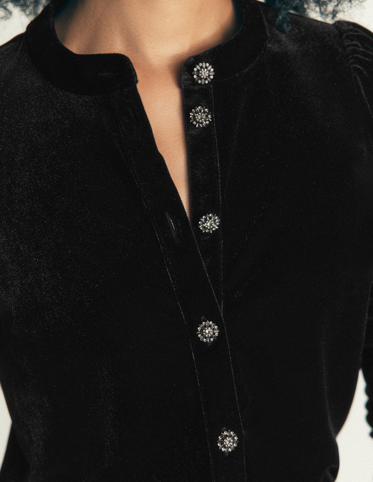 Puff Sleeve Velvet Shirt-Black - Image 2