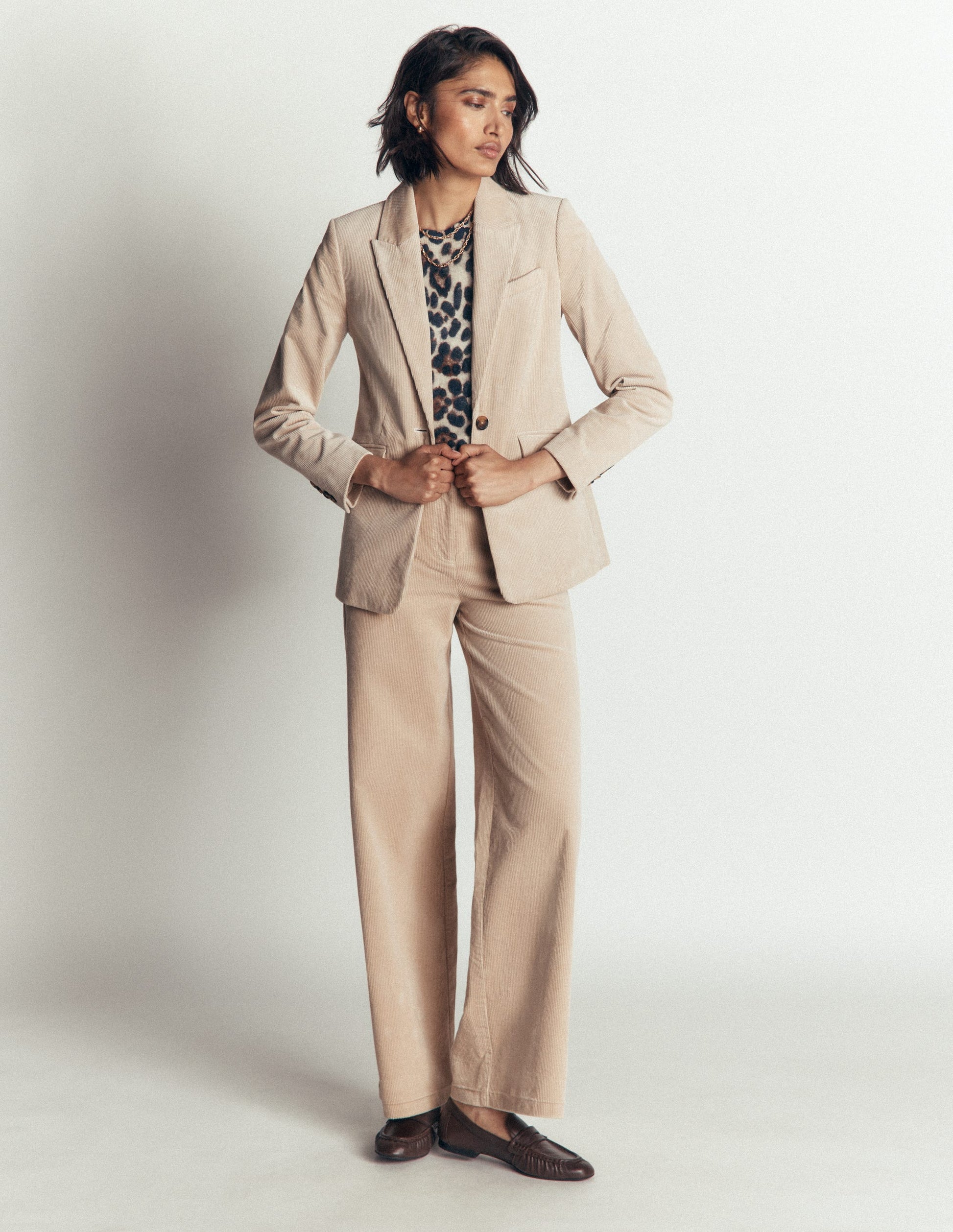 Stamford Cord Blazer-Latte-9