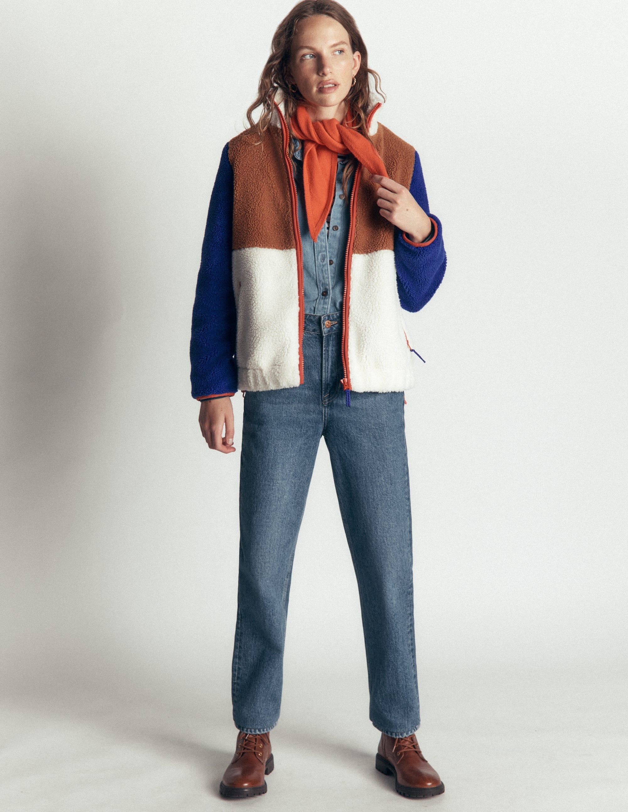 Alnwick Borg Jacket-Brown, Ivory Colour Block - Image 4