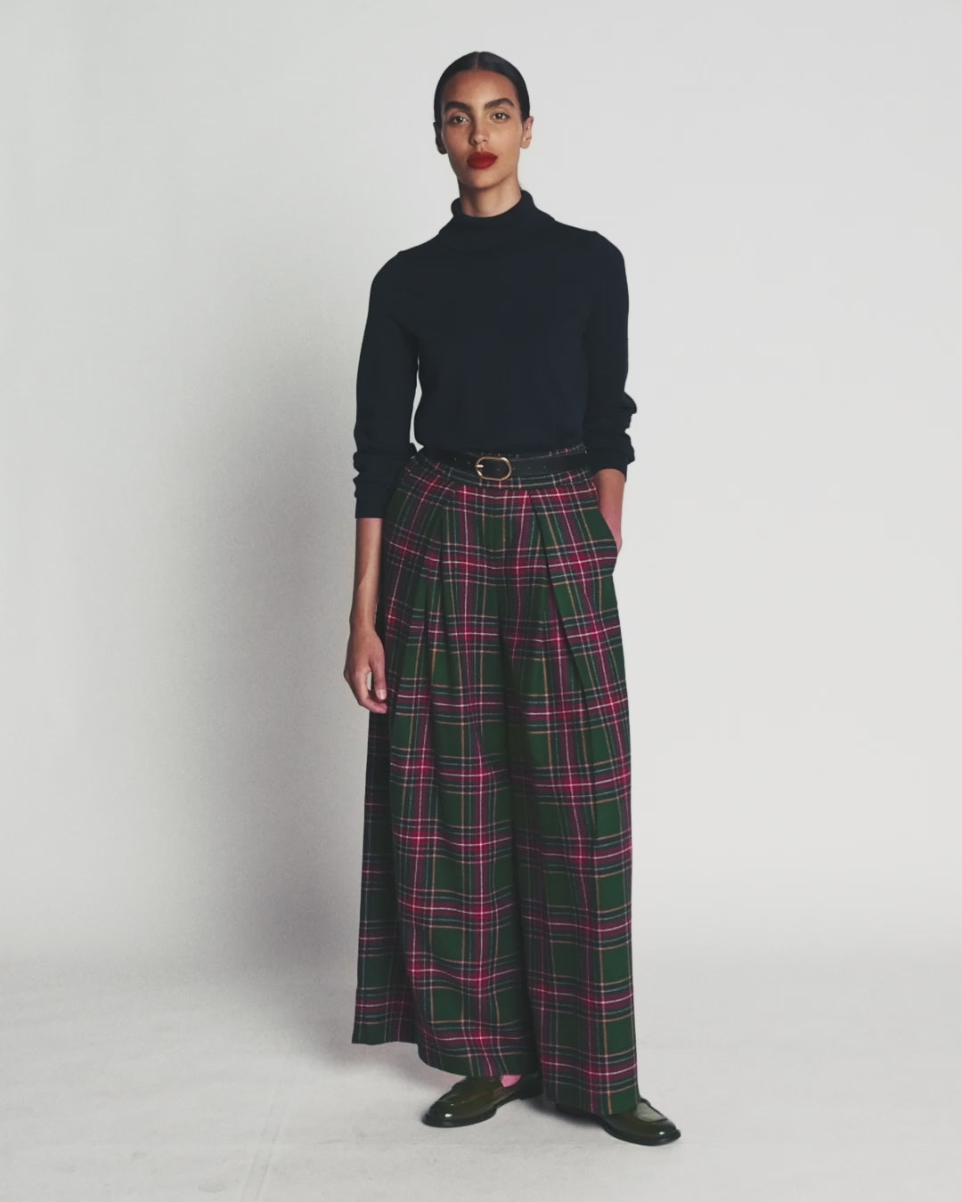Wool Blend Pleated Trousers